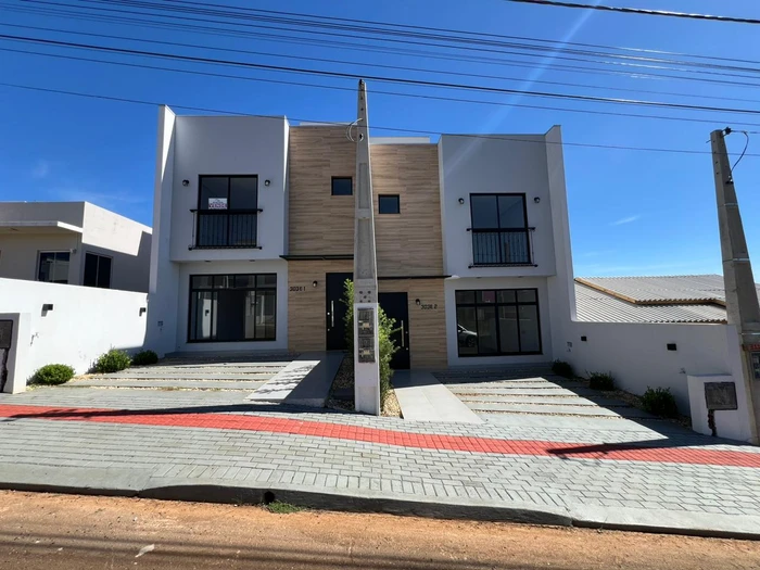 Casa 3 Quartos com Suíte no Desbravador - 124m²