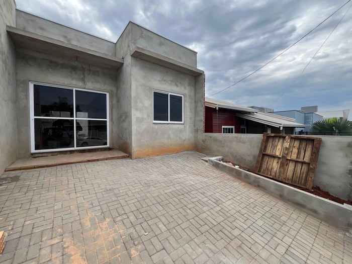 Casa 2 Quartos com Suíte em Desbravador - 105m²