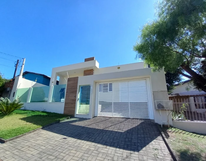 Casa 3 Suítes em Passo Dos Fortes - 215m²