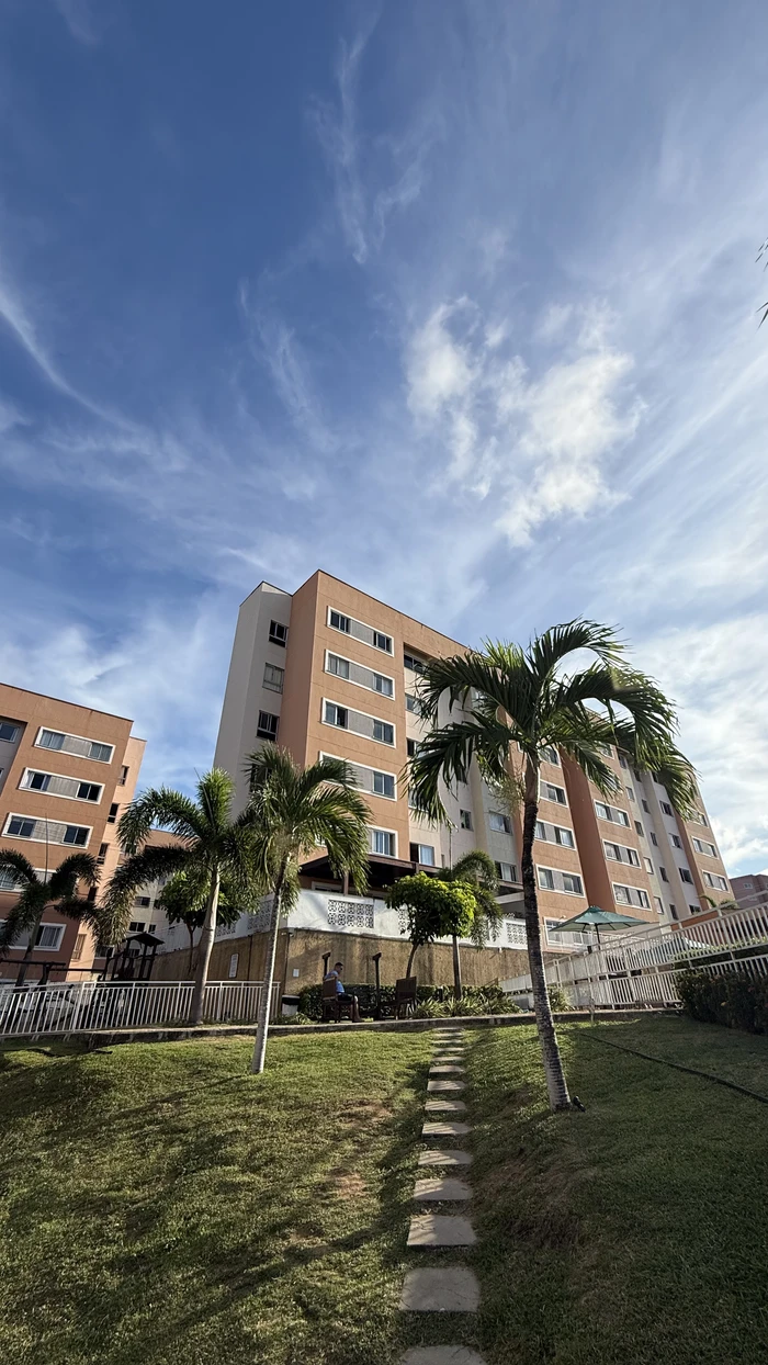 Apartamento 2 Quartos com Suíte em Pajuçara - 60m²