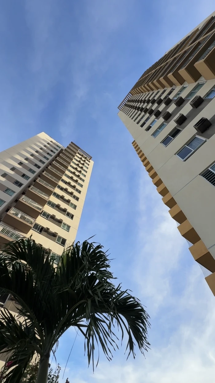 Apartamento para vender com 3 quartos, 1 suíte, 2 banheiros e 2 vagas, 77 m²