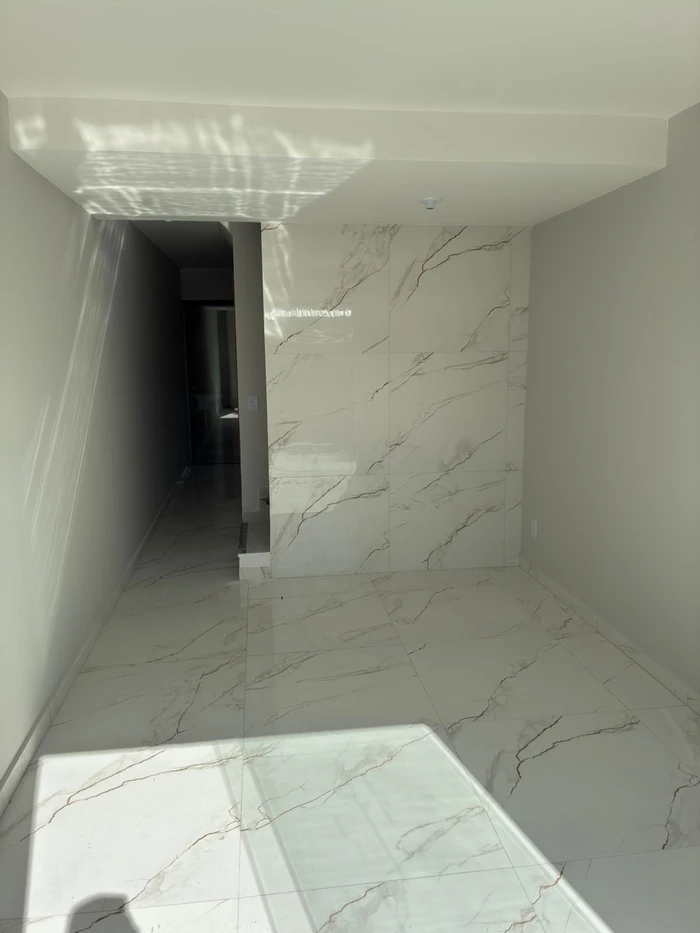 Casa para vender com 2 quartos, 2 suítes, 3 banheiros e 2 vagas, 70 m² - foto 3