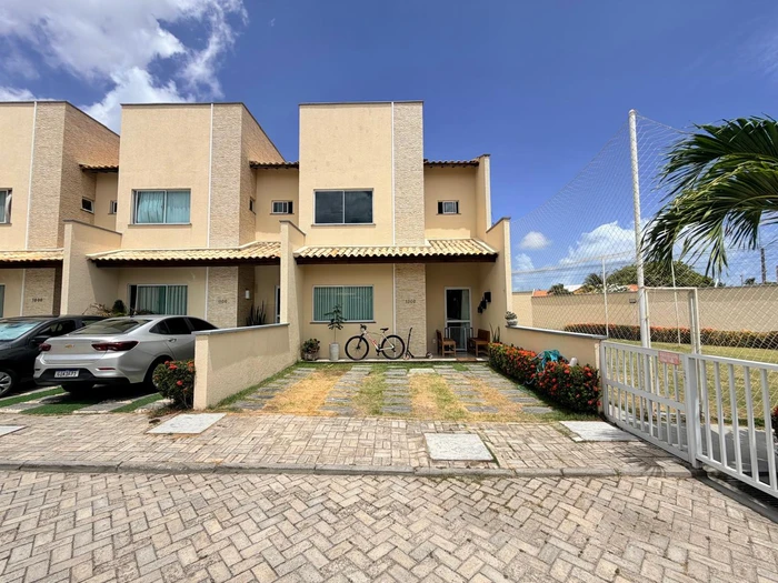 Casa para vender com 3 quartos, 1 suíte, 2 banheiros e 2 vagas