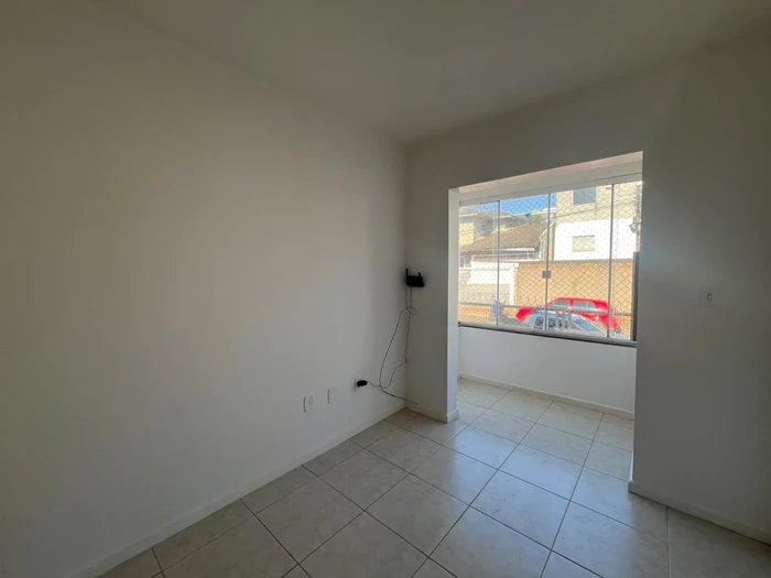 Apartamento para vender com 2 quartos, 1 banheiro e 1 vaga