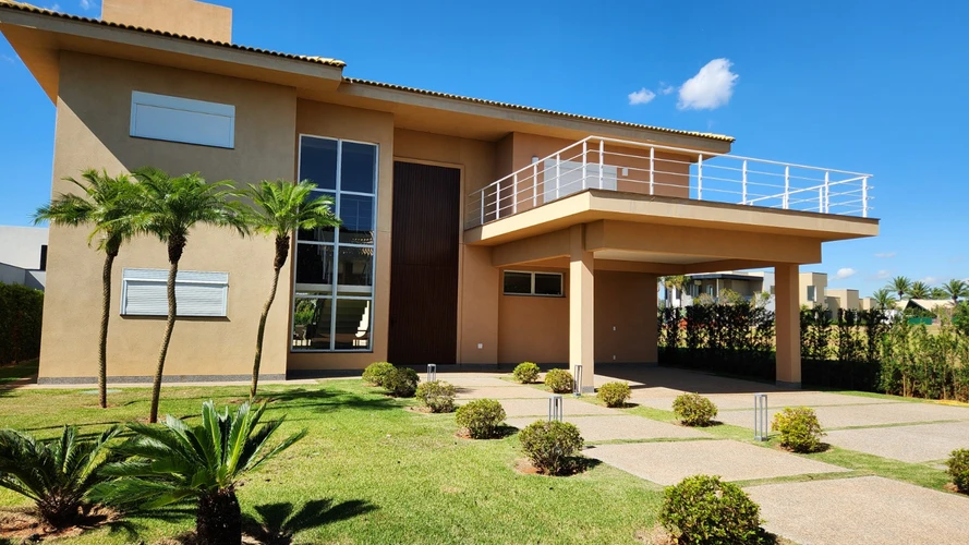Casa para vender com 5 quartos e 5 suítes, 1.000 m²
